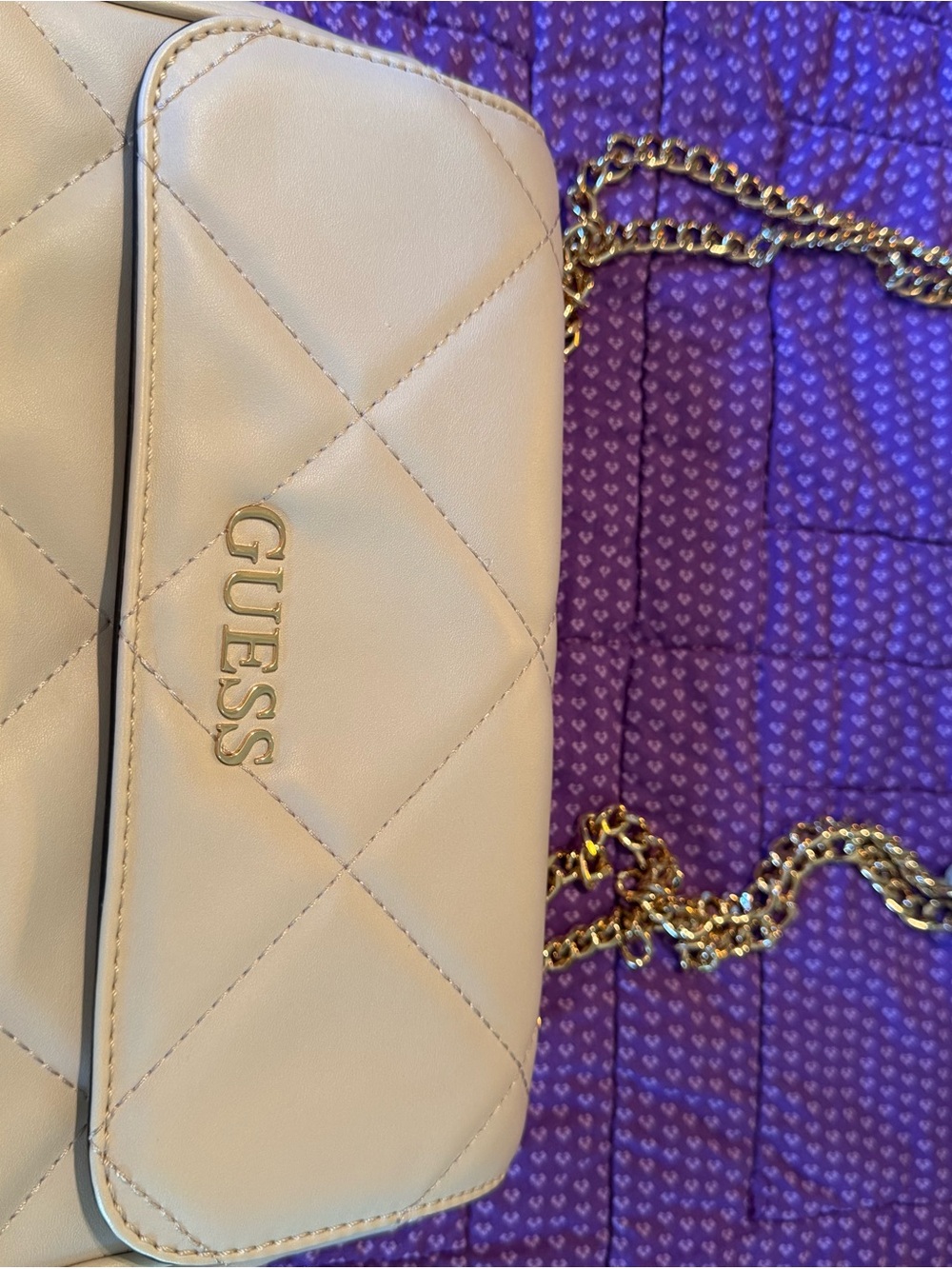 GUESS Cream Quilted Chain Strap Crossbody